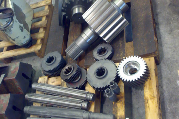 3 Gears and Spline Shaft made from samples